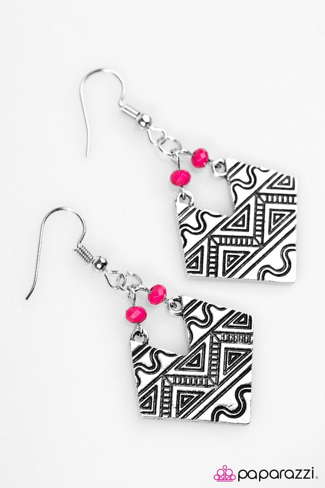 Paparazzi ♥ High Ground - Pink ♥ Earrings