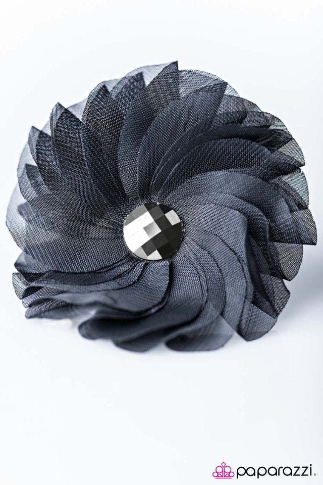 Paparazzi ♥ Fanfare - Blue ♥ Hair Clip