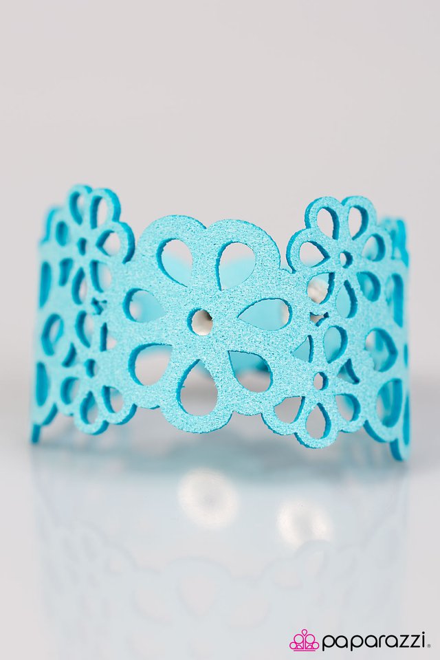 Paparazzi ♥ Lifes A Garden - Blue ♥ Bracelet