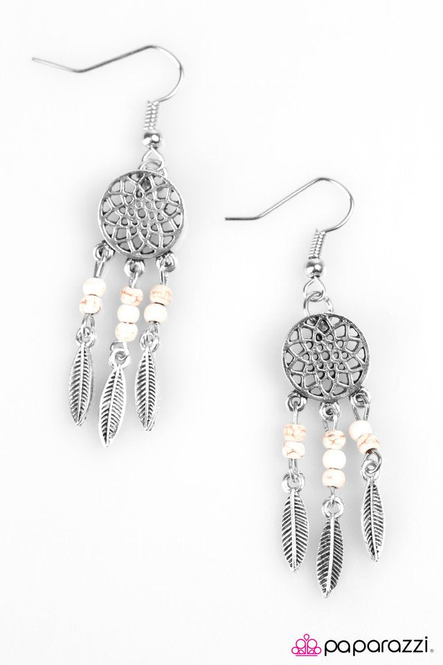 Paparazzi ♥ Desert Vibes - White ♥ Earrings