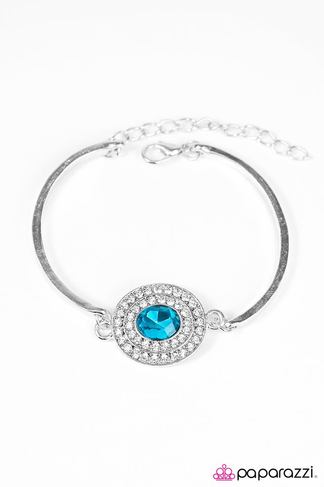 Paparazzi ♥ Living Large - Blue ♥ Bracelet