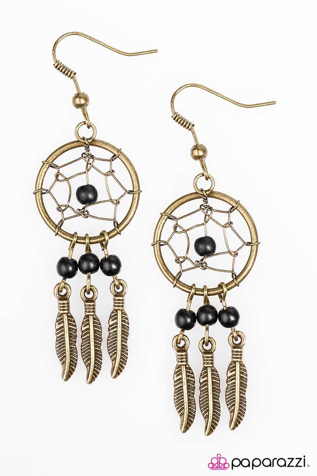 Paparazzi ♥ Desert Daze - Brass ♥ Earrings