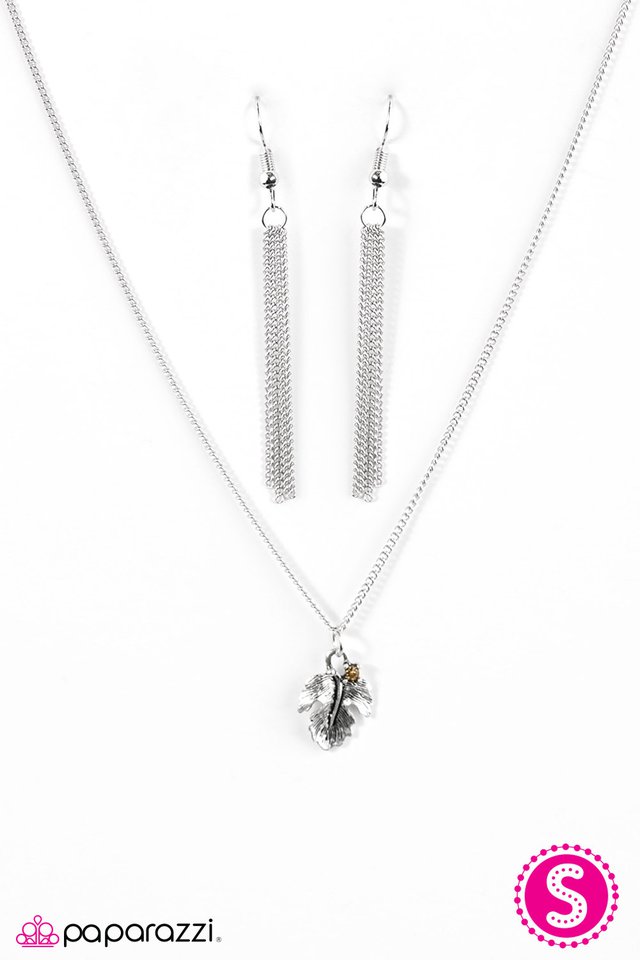 Paparazzi ♥ LEAF-ing Home - Brown ♥ Necklace
