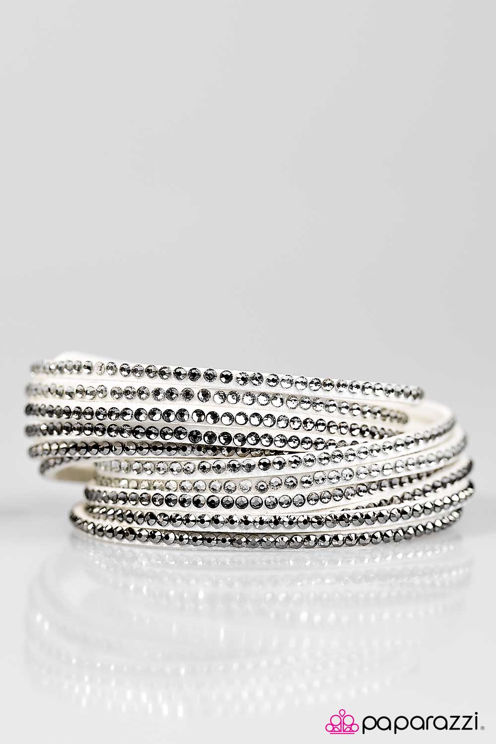 Paparazzi ♥ Do The Hustle - White ♥ Bracelet