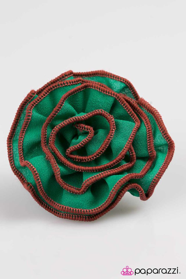 Paparazzi ♥ Wuthering Heights - Green ♥ Hair Clip