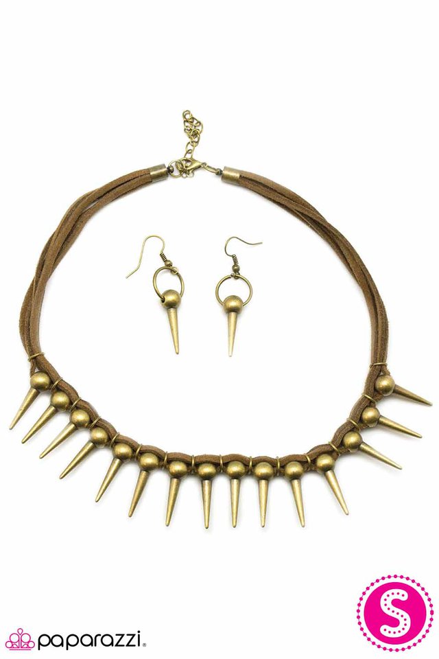 Paparazzi ♥ Dangerous Persuedesions - Brass ♥ Necklace