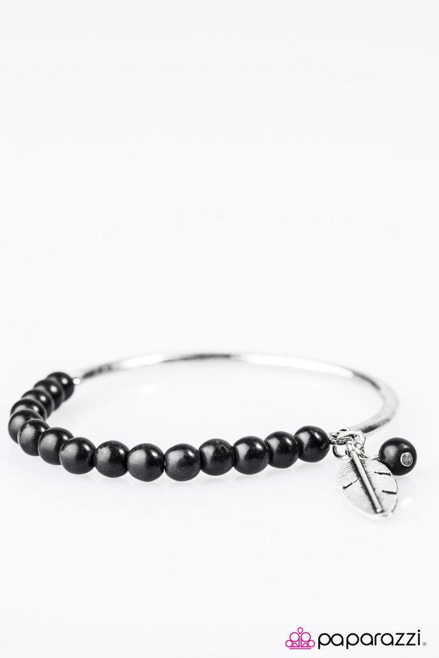 Paparazzi ♥ Sky Cruiser - Black ♥ Bracelet