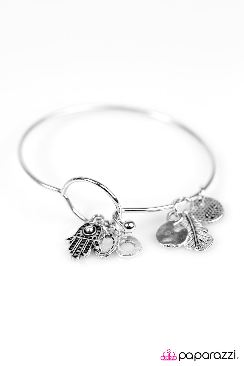 Paparazzi ♥ Everything Zen - Silver ♥ Bracelet