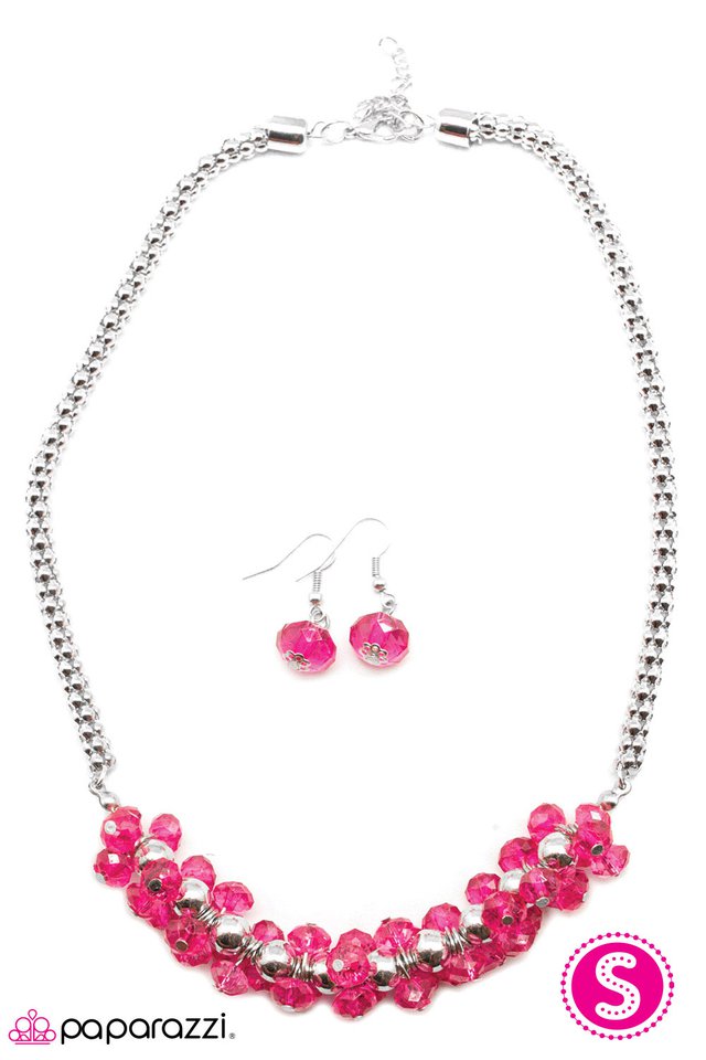 Paparazzi ♥ Do Not Make Me Blush - Pink ♥ Necklace