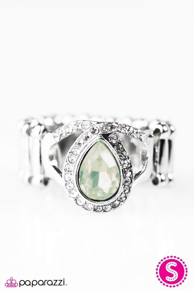 Paparazzi ♥ If I Dream It... - Green ♥ Ring