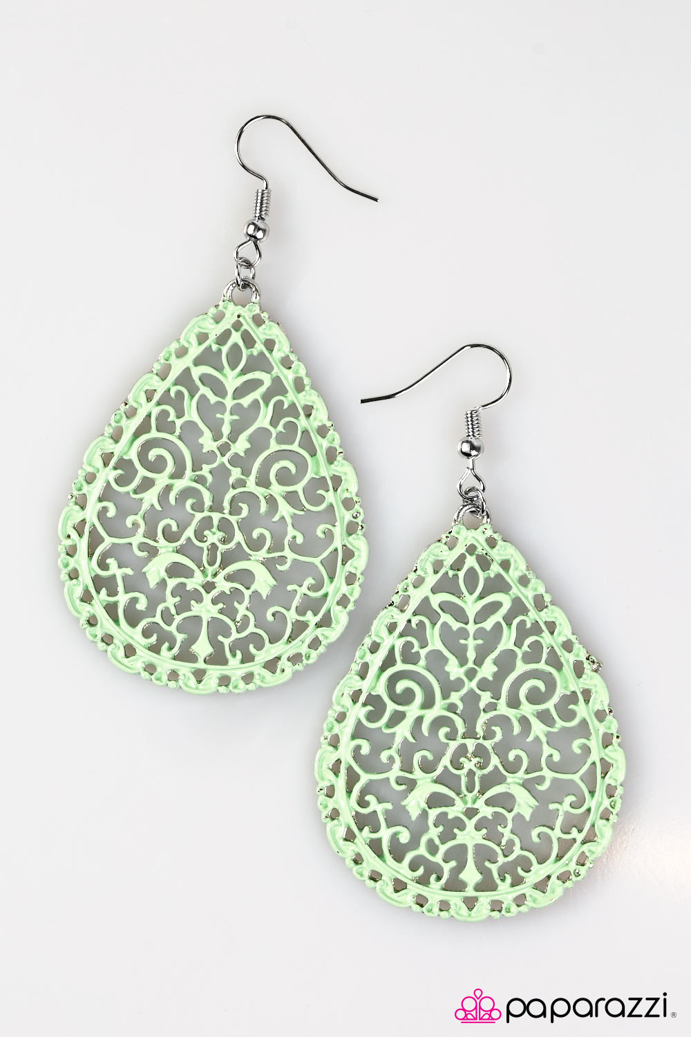 Paparazzi ♥ Spring Rain - Green ♥ Earrings