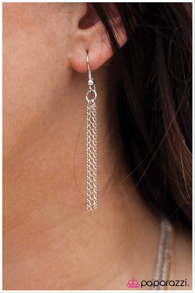 Paparazzi ♥ Right this Sway - Pink ♥ Necklace