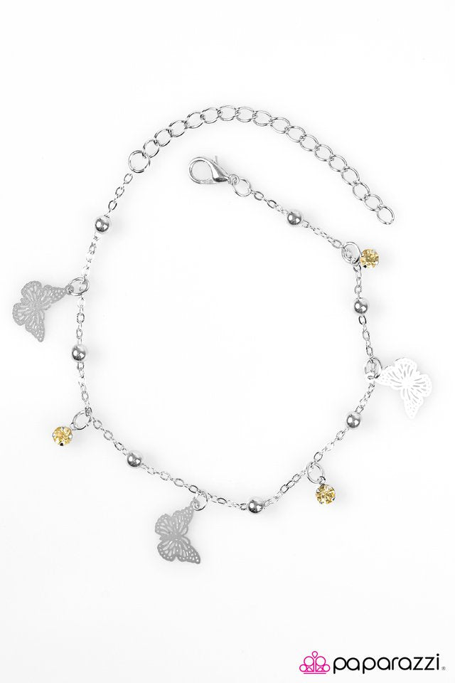 Paparazzi ♥ Flutter Fashion - Yellow ♥ Bracelet