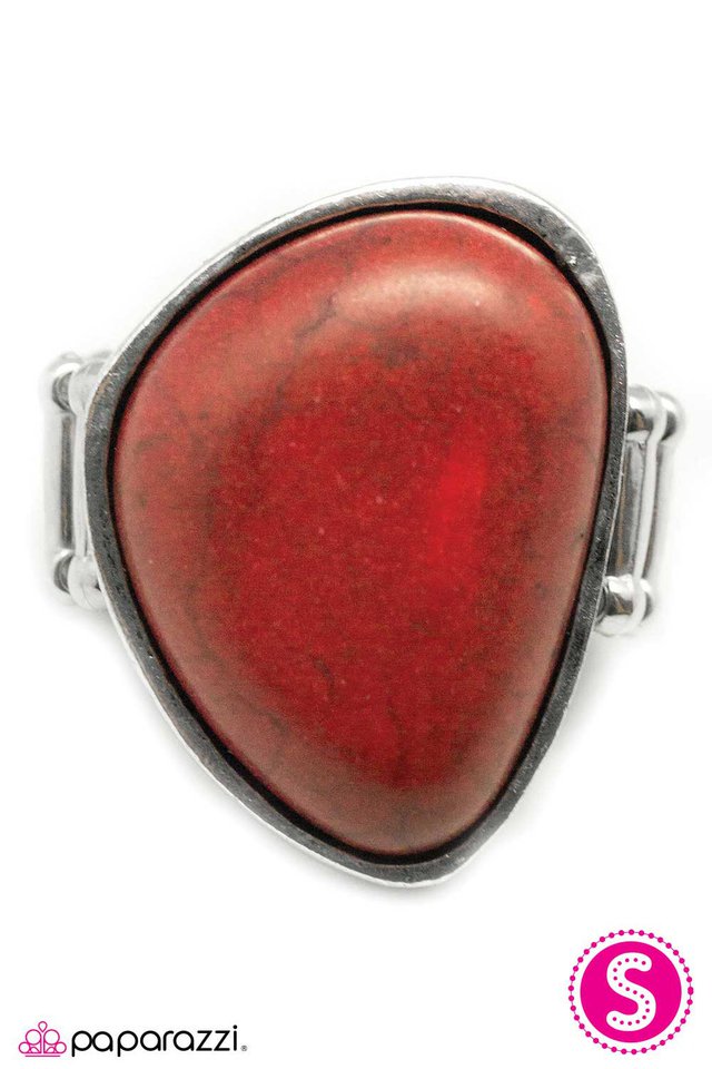 Paparazzi ♥ Heart of the Earth - Red ♥ Ring
