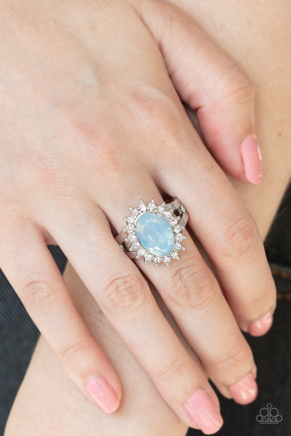 Paparazzi ♥ Iridescently Illuminated - Blue ♥ Ring