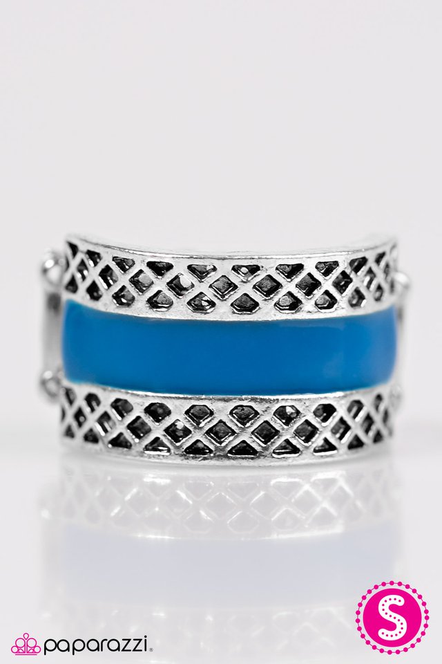 Paparazzi ♥ Blaze of Glory - Blue ♥ Ring