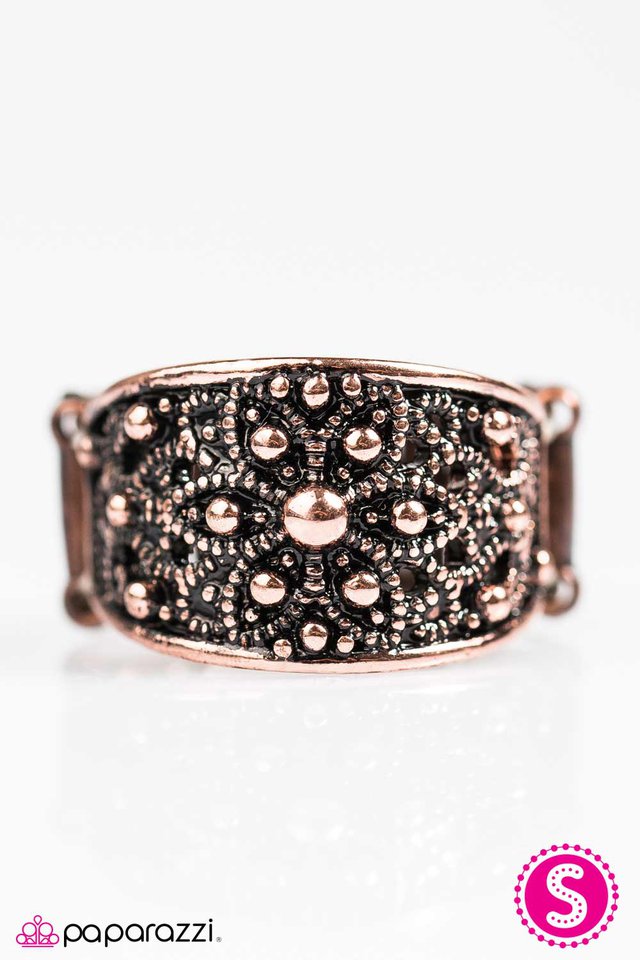 Paparazzi ♥ I Must Have Flowers - Copper ♥ Ring