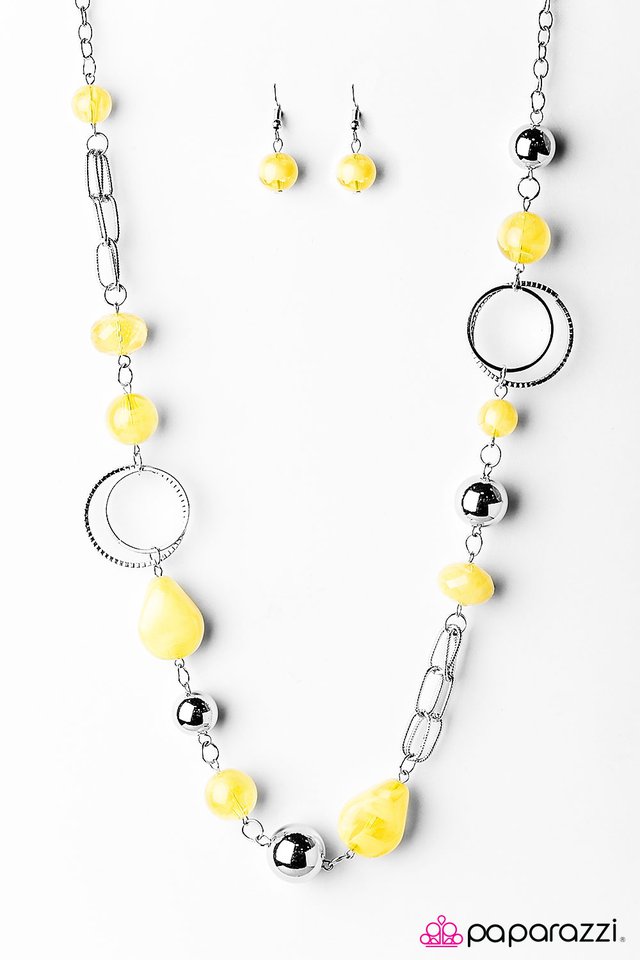 Paparazzi ♥ Glam Grotto - Yellow ♥ Necklace