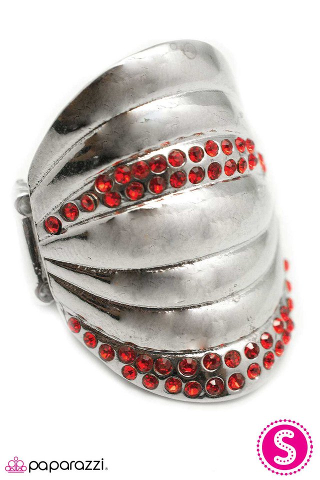Paparazzi ♥ Graded on a Curve - Red ♥ Ring