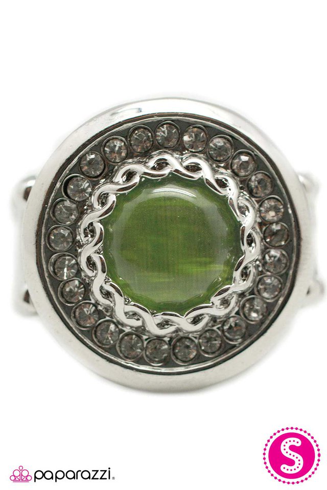 Paparazzi ♥ Eye Spy - Green ♥ Ring