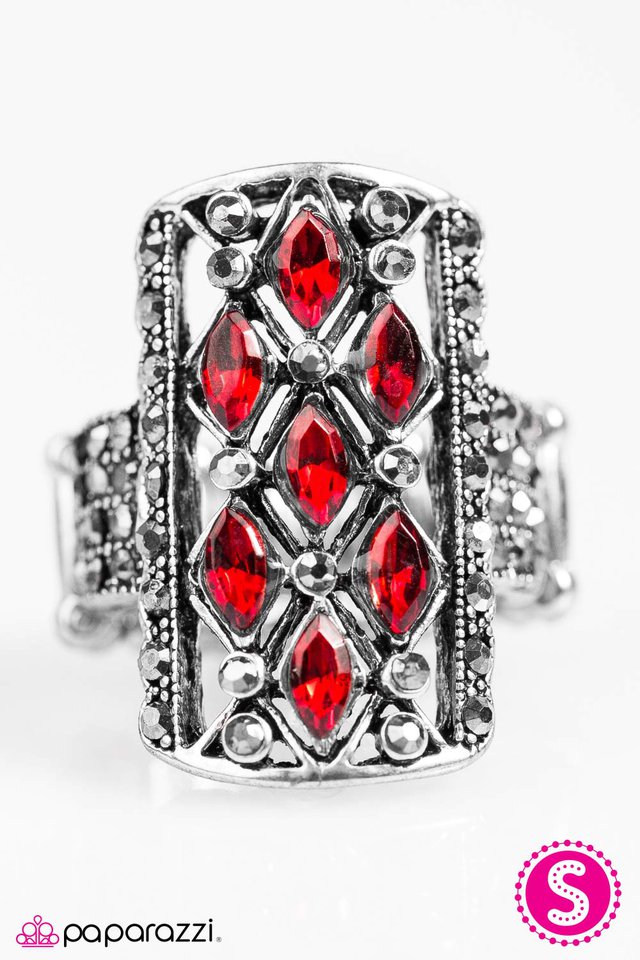 Paparazzi ♥ Let Me Adjust My Crown - Red ♥ Ring