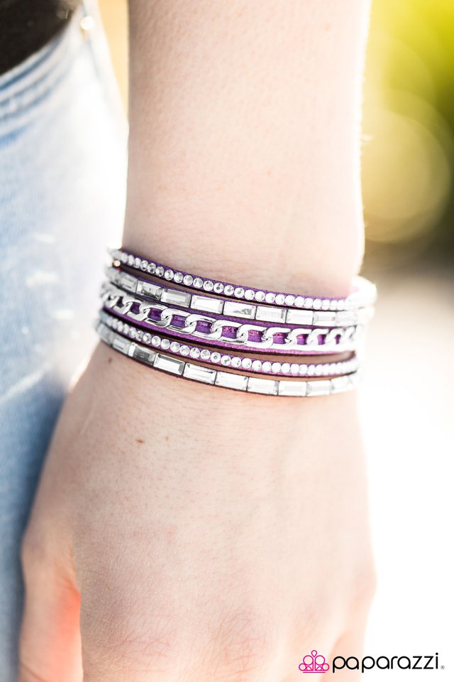 Paparazzi ♥ Front Row Fabulous - Purple ♥ Bracelet