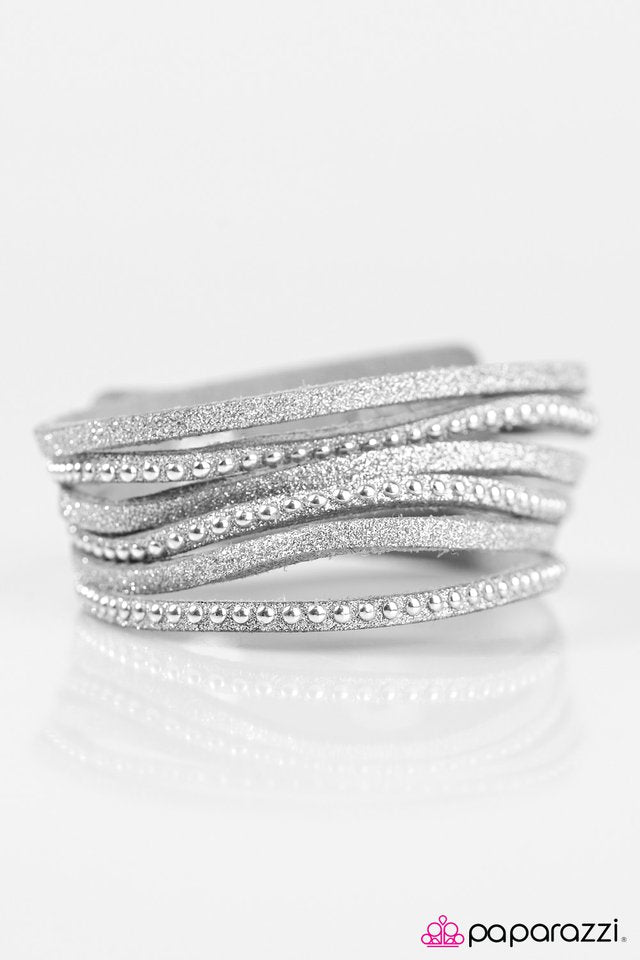 Paparazzi ♥ Urban Utopia - Silver ♥ Bracelet