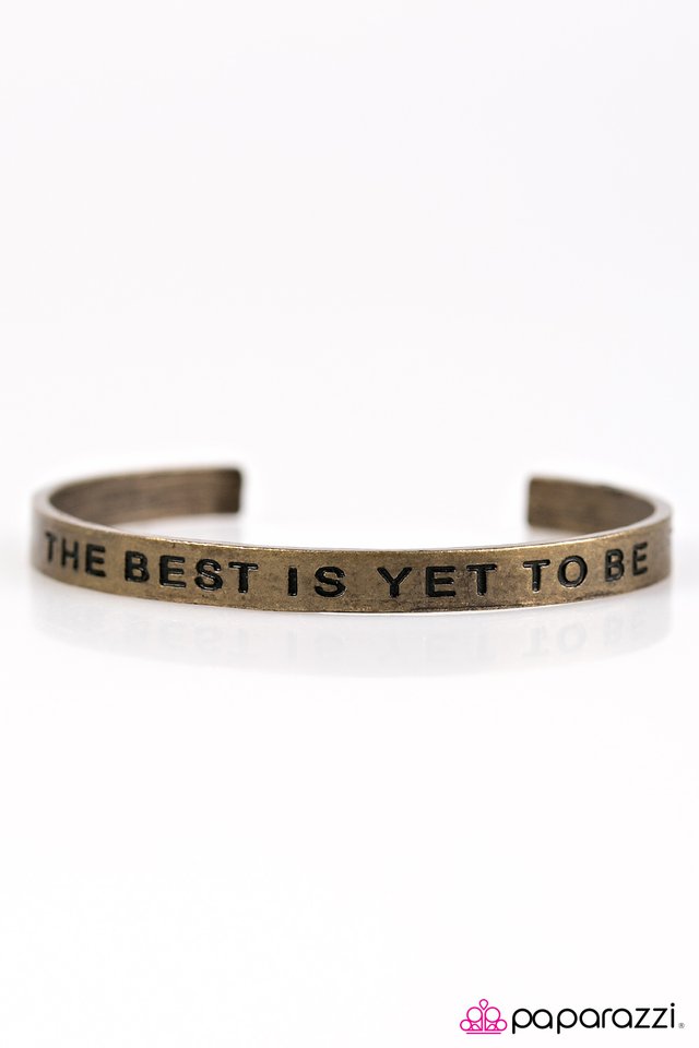 Paparazzi ♥ The Best Is Yet To Be - Brass ♥ Bracelet