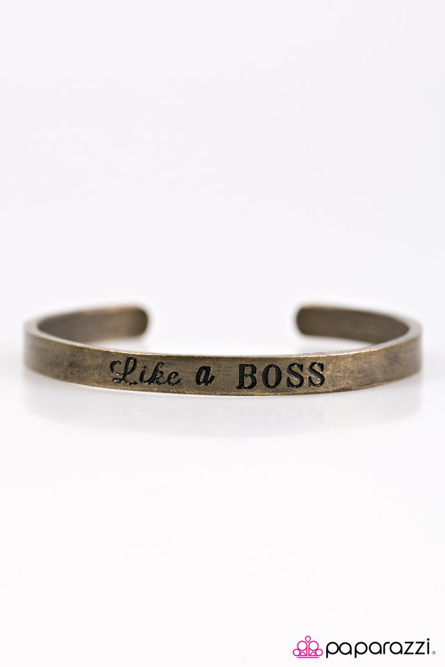 Paparazzi ♥ Boss Behavior - Brass ♥ Bracelet