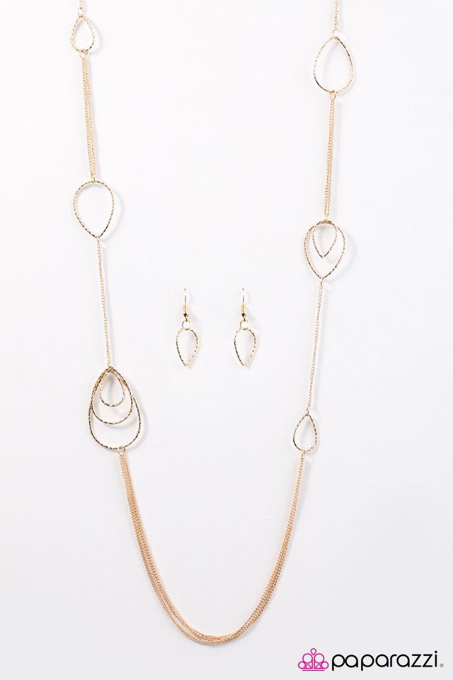 Paparazzi ♥ Cheers To Tears - Gold ♥ Necklace