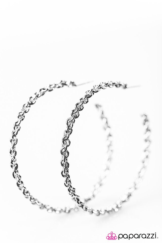 Paparazzi ♥ Street Smart - Silver ♥ Earrings