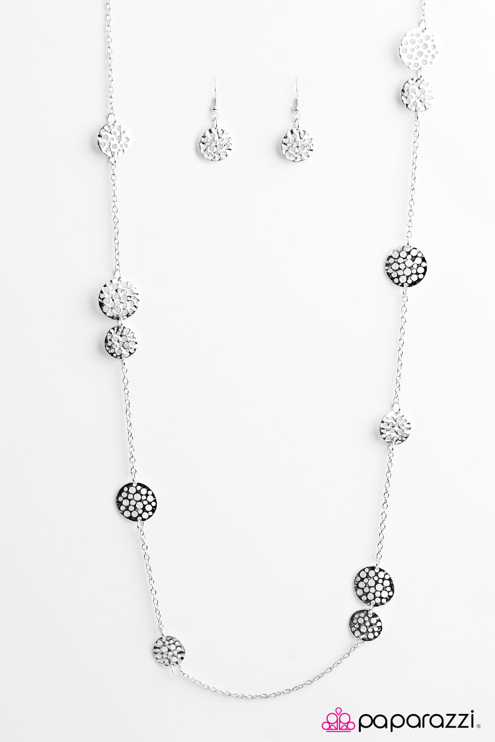 Paparazzi ♥ The HOLEY Grail - Silver ♥ Necklace