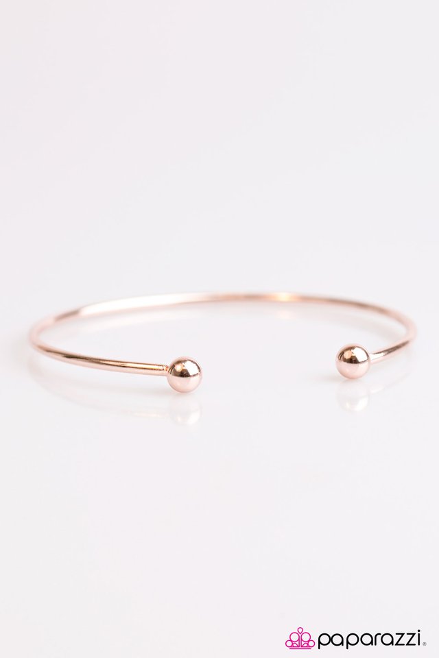 Paparazzi ♥ Slim To None - Rose Gold ♥ Bracelet