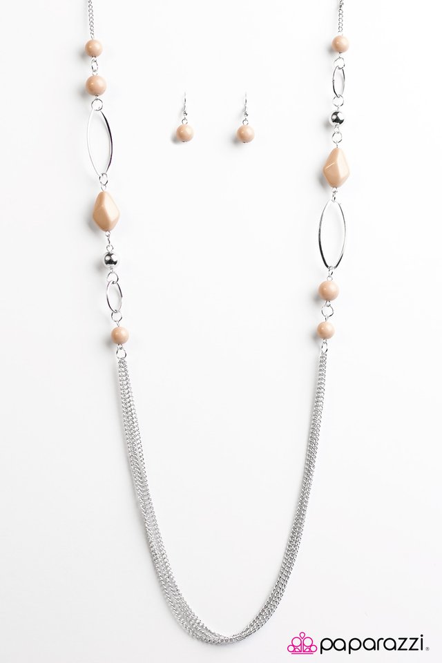 Paparazzi ♥ Dreamy Daydreams - Brown ♥ Necklace