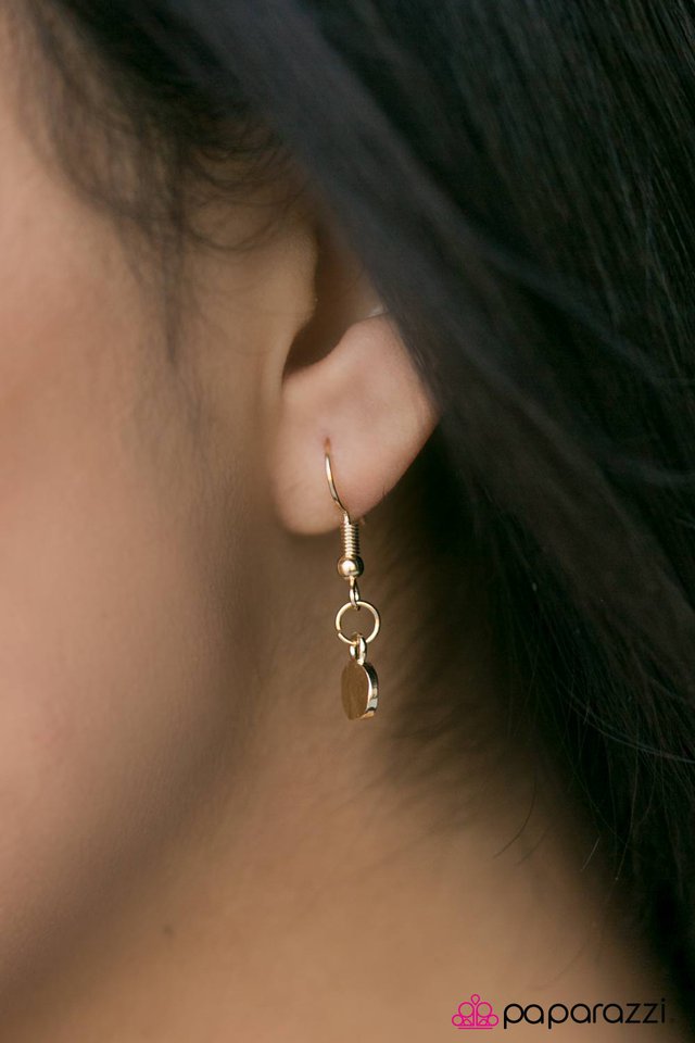 Paparazzi ♥ Inner Simplicity - Gold ♥ Necklace