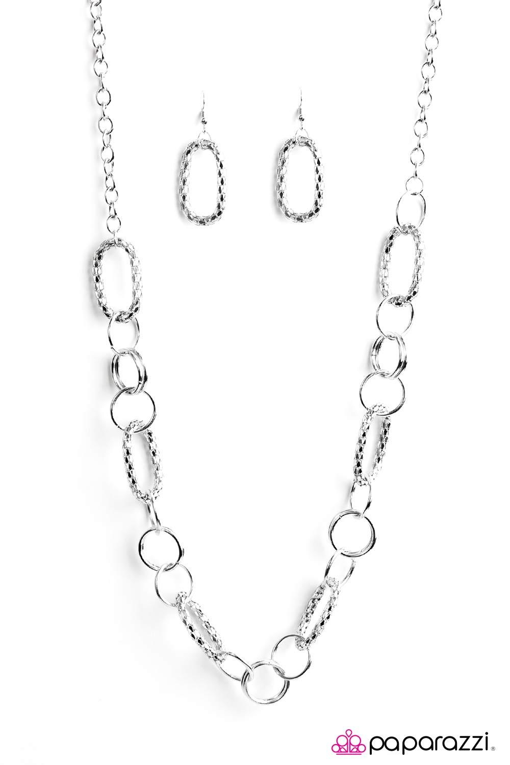 Paparazzi ♥ Isnt It Obvious? - Silver ♥ Necklace