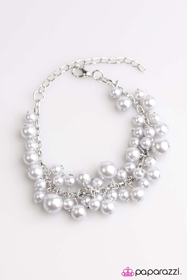 Paparazzi ♥ BAROQUE-ing All The Rules - Silver ♥ Bracelet