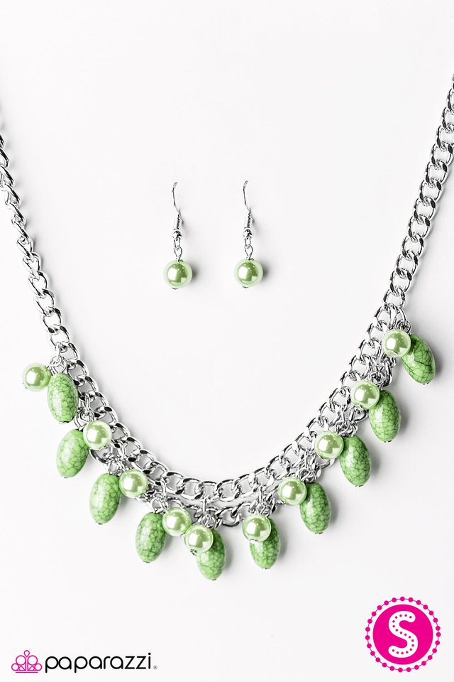 Paparazzi ♥ Cant BEAD Tamed - Green ♥ Necklace