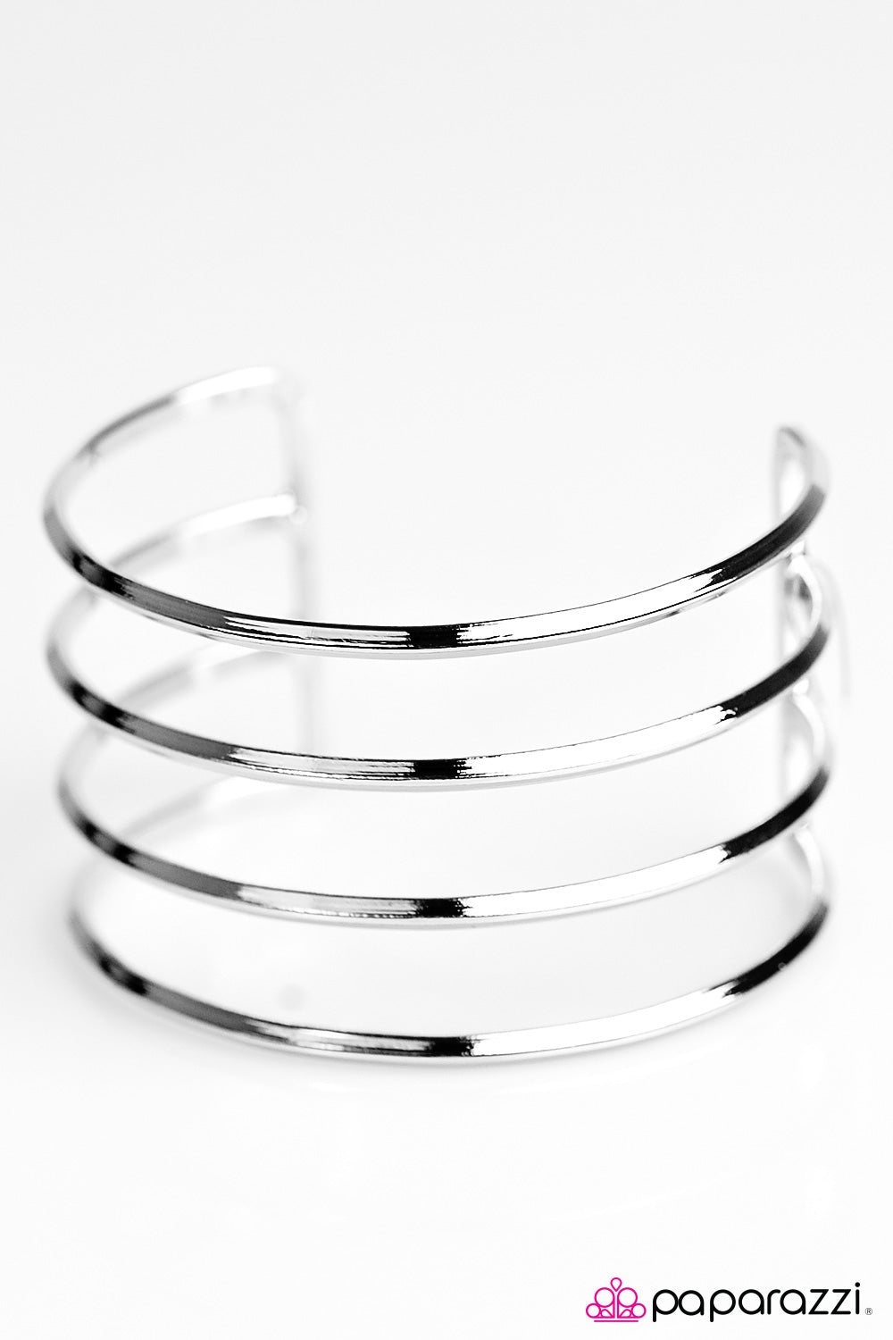 Paparazzi ♥ In Your Day-GLEAMS! - Silver ♥ Bracelet