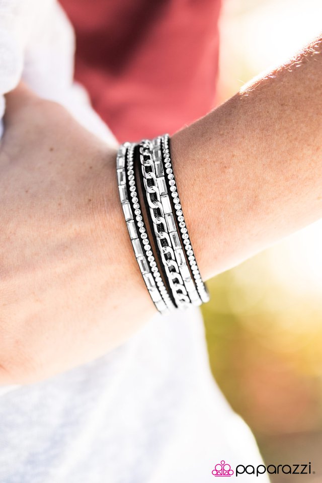 front-row-fabulous-black-p9di-urbk-039xx