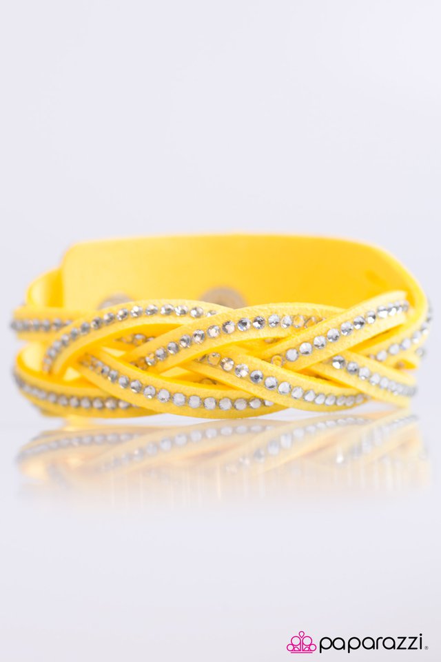 Paparazzi ♥ Glitter Patrol - Yellow ♥ Bracelet