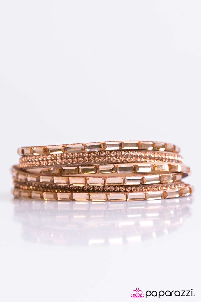 Paparazzi ♥ Welcome to the Fashion Show - Brown ♥ Bracelet