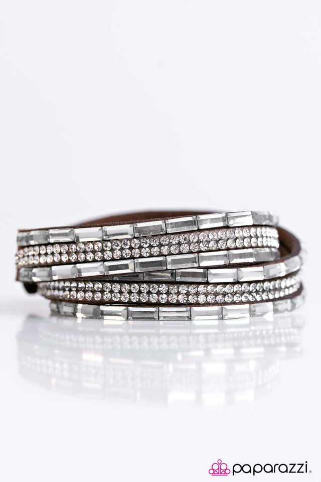 Paparazzi ♥ Welcome to the Fashion Show 2 - Brown ♥ Bracelet