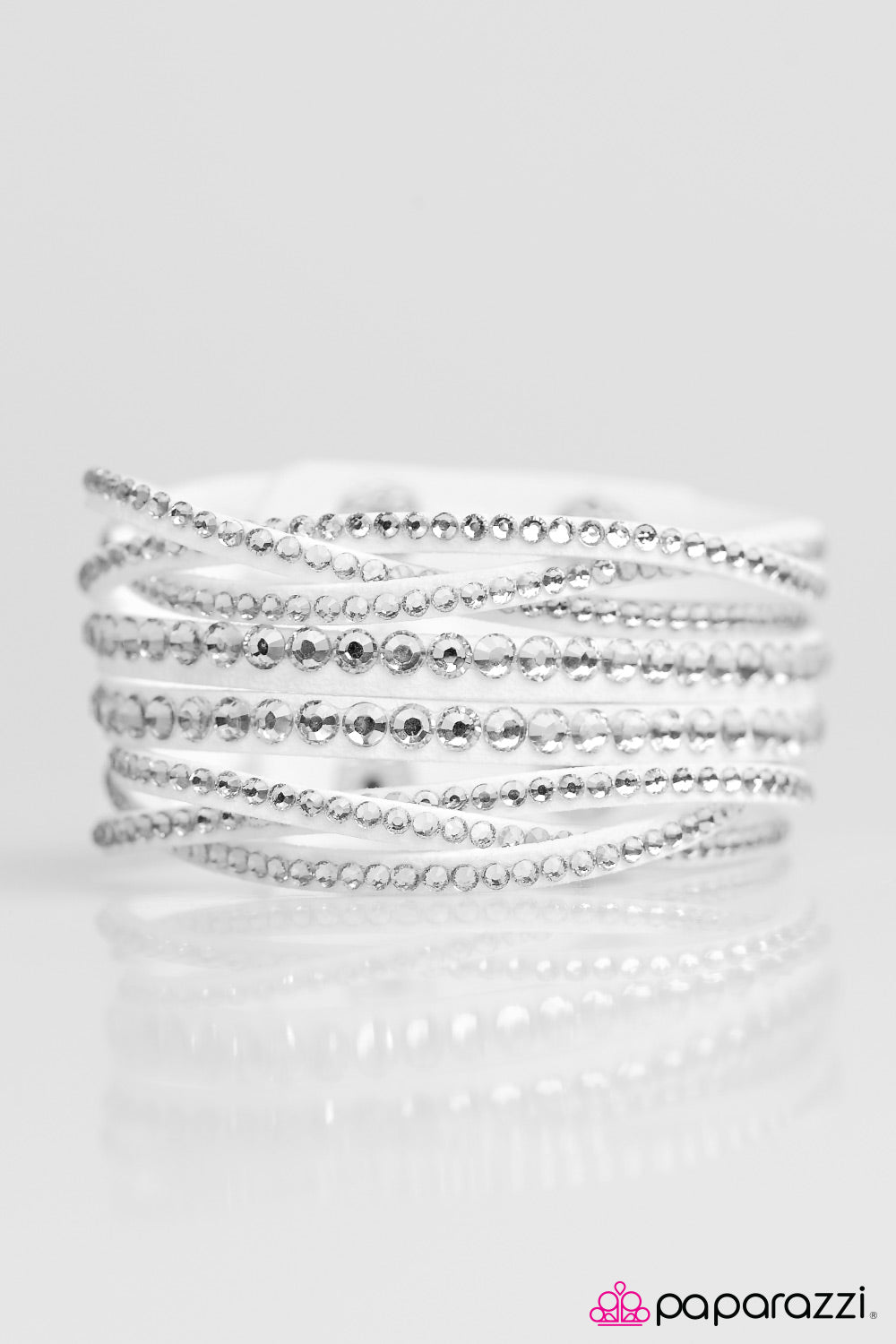 Paparazzi ♥ All Hairspray and Glitter - White ♥ Bracelet