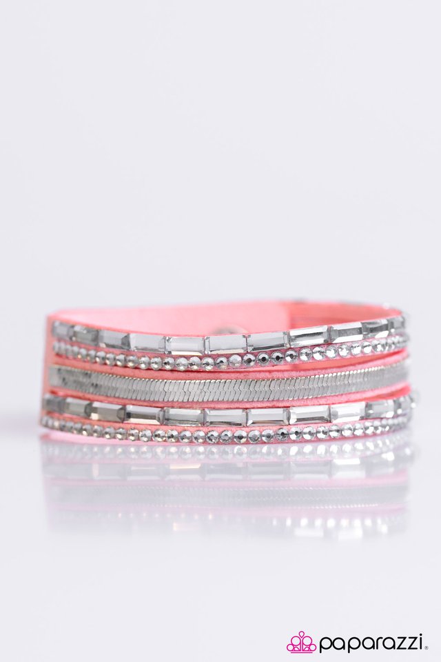 Paparazzi ♥ Hit The Lights - Pink ♥ Bracelet