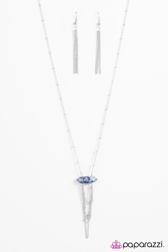 Paparazzi ♥ It All Goes to GLOW! - Blue ♥ Necklace