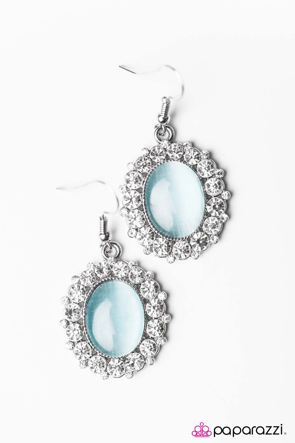 Paparazzi ♥ Wouldnt It Be ICE? - Blue ♥ Earrings