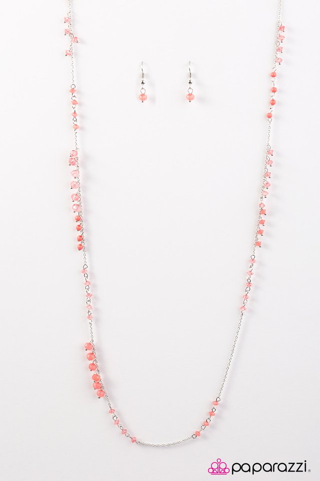 Paparazzi ♥ In Your GLITZY-est Dreams - Orange ♥ Necklace