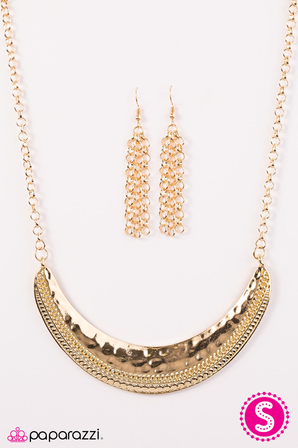 Paparazzi ♥ STEER Clear - Gold ♥ Necklace