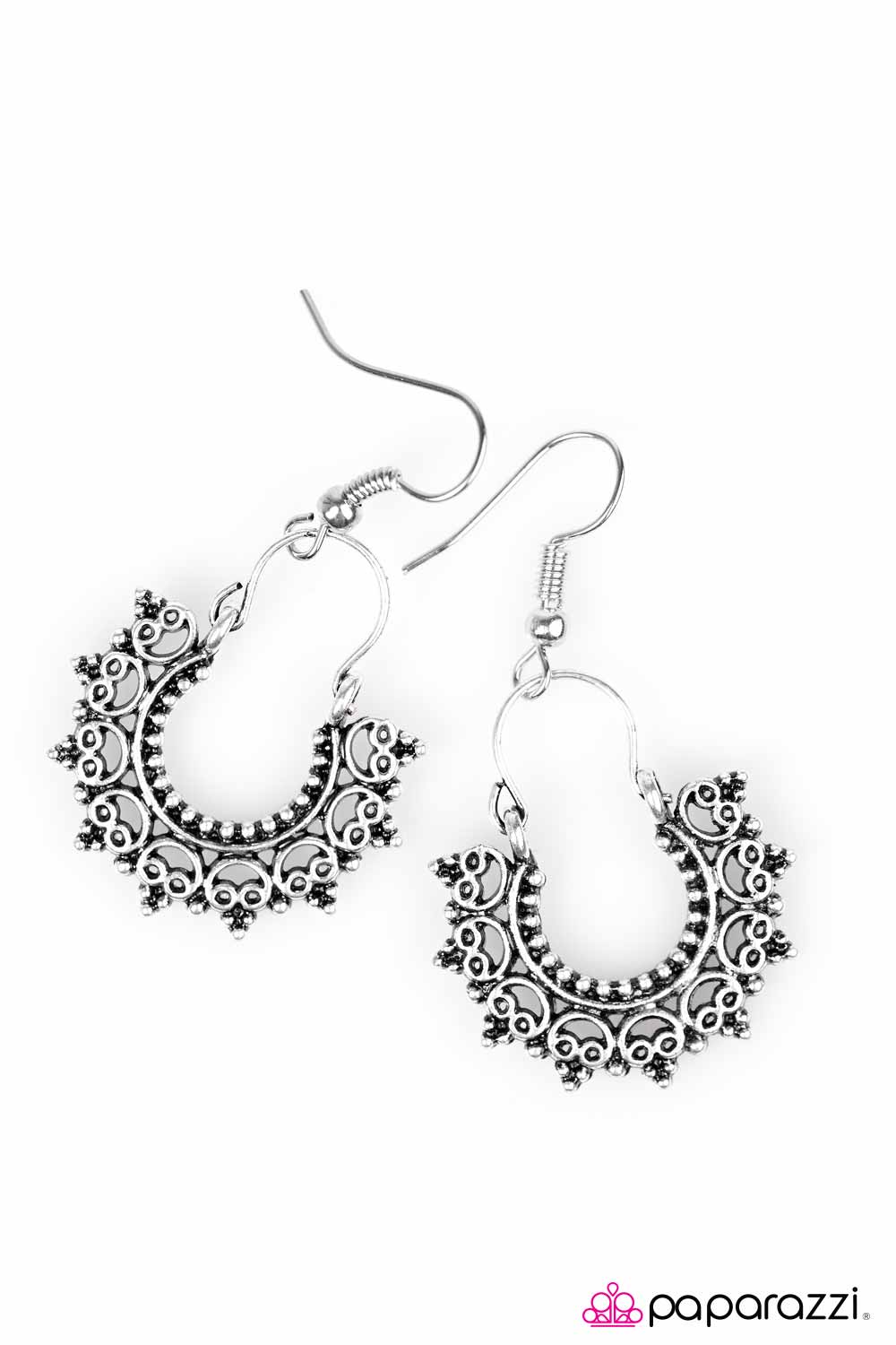 Paparazzi ♥ Agree To FILIGREE - Silver ♥ Earrings